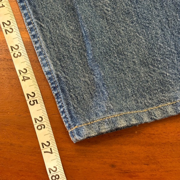 Everlane The 90’s Cheeky Jean - Picture 10 of 10